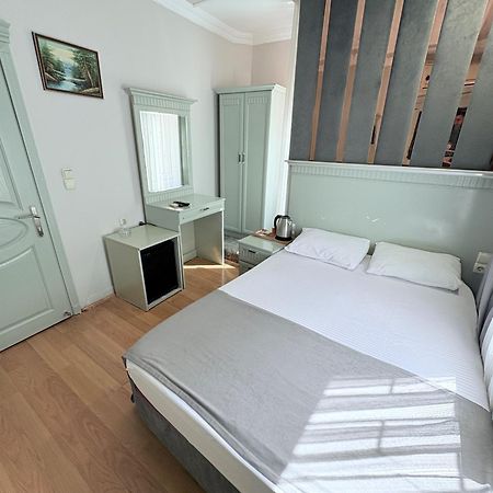 Grand Hurriyet Hotel อิสตันบูล ภายนอก รูปภาพ
