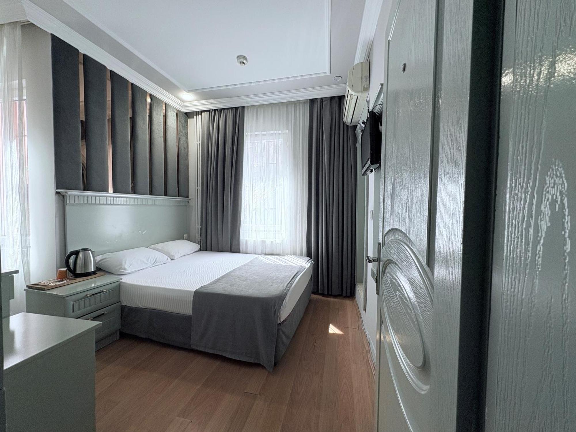 Grand Hurriyet Hotel อิสตันบูล ภายนอก รูปภาพ